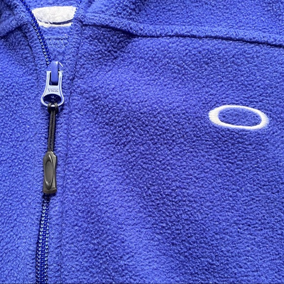 🐆 Oakley Zip Fleece Jacket with Front Side Pockets, Thumb Holes, Wide Collar - Picture 3 of 11
